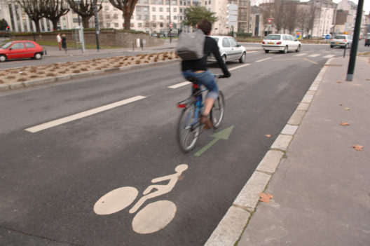 Enquête 2015-16 de l’Observatoire des mobilités actives : le vélo prend sa place